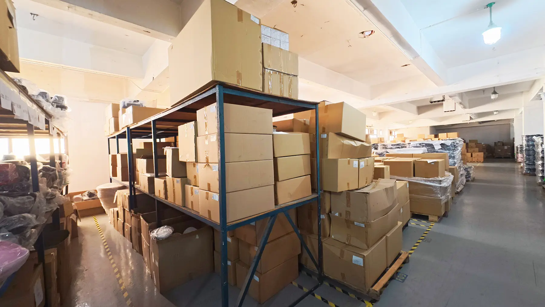 Warehouse Center